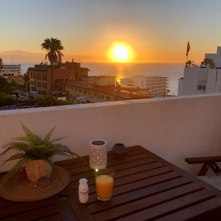 El Cortijuelo. Magnificent Triplex Terraced House With Rooftop Of 18M2, Overlooking The Sea. Parking Torremolinos Exterior photo