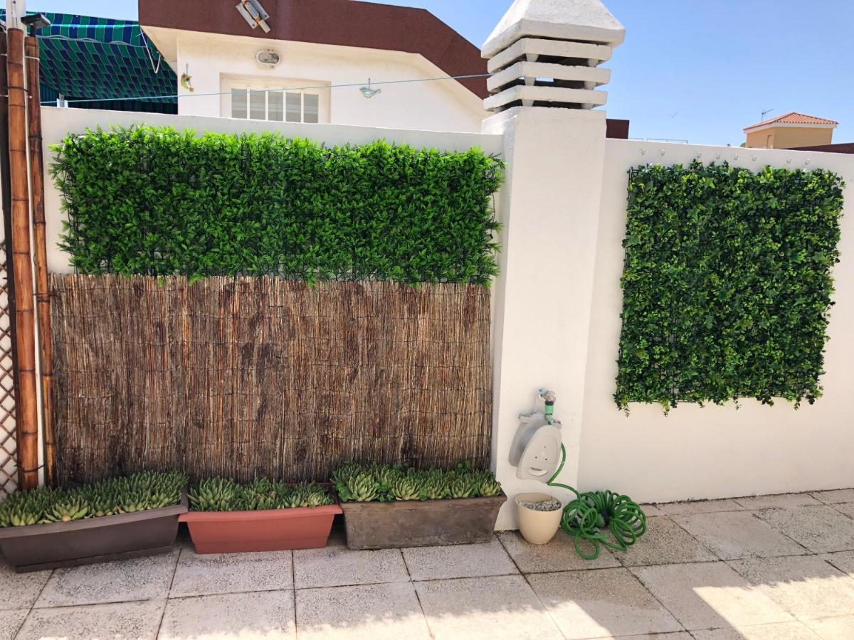 El Cortijuelo. Magnificent Triplex Terraced House With Rooftop Of 18M2, Overlooking The Sea. Parking Torremolinos Exterior photo