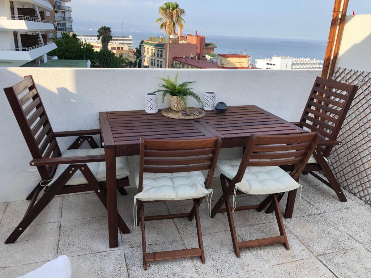 El Cortijuelo. Magnificent Triplex Terraced House With Rooftop Of 18M2, Overlooking The Sea. Parking Torremolinos Exterior photo