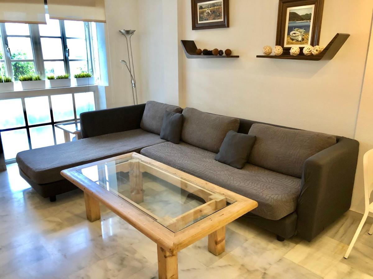 El Cortijuelo. Magnificent Triplex Terraced House With Rooftop Of 18M2, Overlooking The Sea. Parking Torremolinos Exterior photo