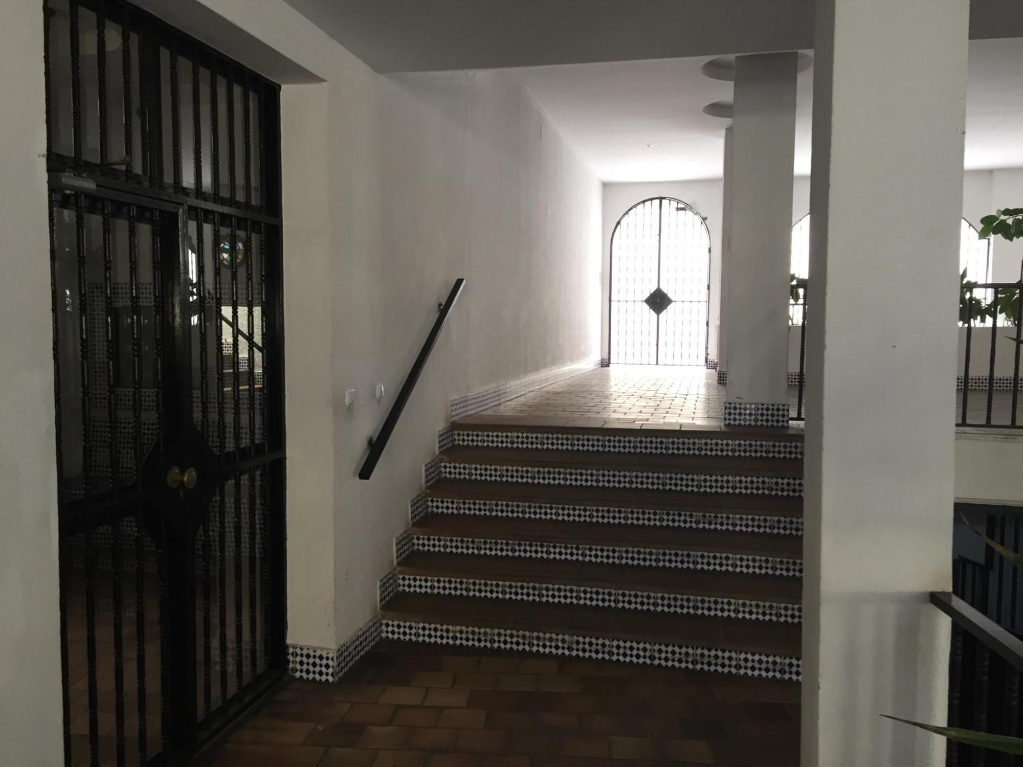 El Cortijuelo. Magnificent Triplex Terraced House With Rooftop Of 18M2, Overlooking The Sea. Parking Torremolinos Exterior photo