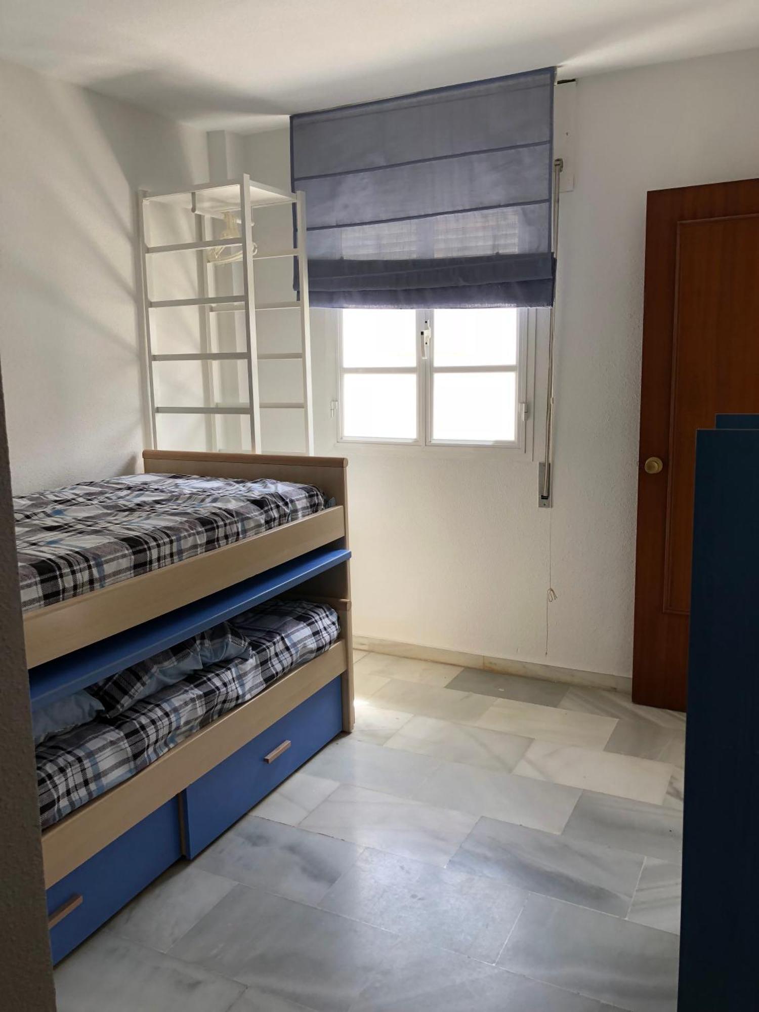 El Cortijuelo. Magnificent Triplex Terraced House With Rooftop Of 18M2, Overlooking The Sea. Parking Torremolinos Exterior photo