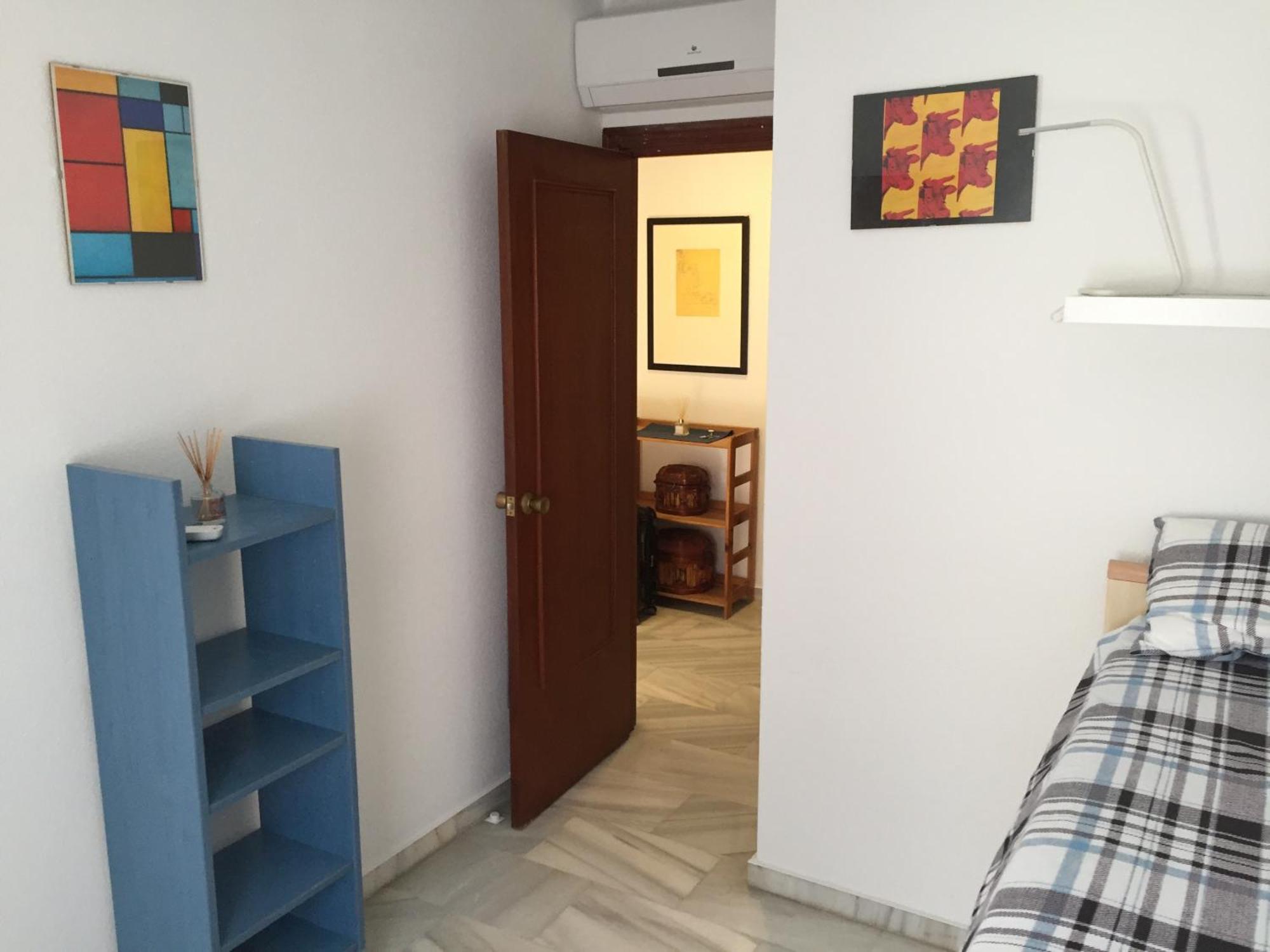 El Cortijuelo. Magnificent Triplex Terraced House With Rooftop Of 18M2, Overlooking The Sea. Parking Torremolinos Exterior photo