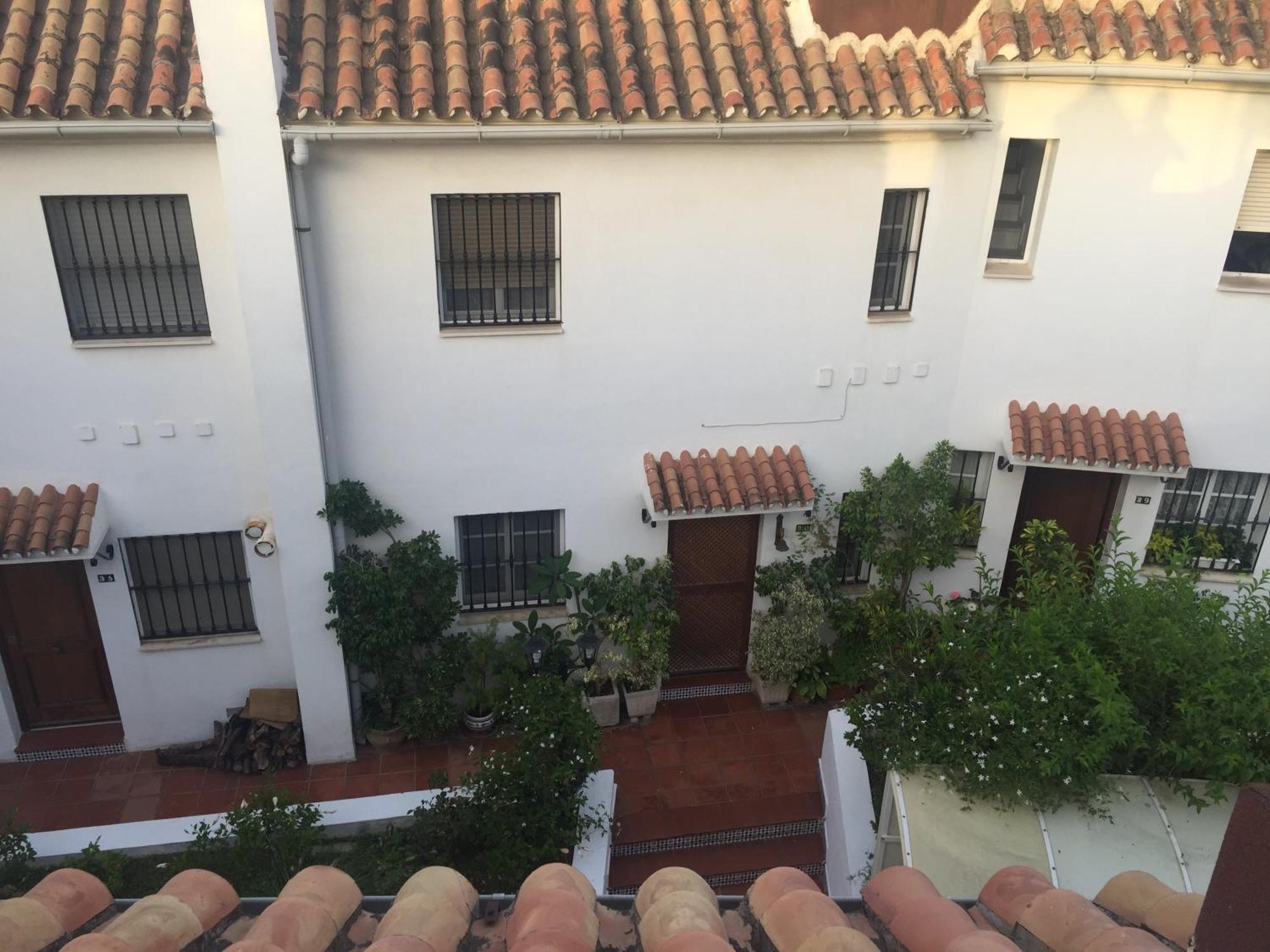 El Cortijuelo. Magnificent Triplex Terraced House With Rooftop Of 18M2, Overlooking The Sea. Parking Torremolinos Exterior photo