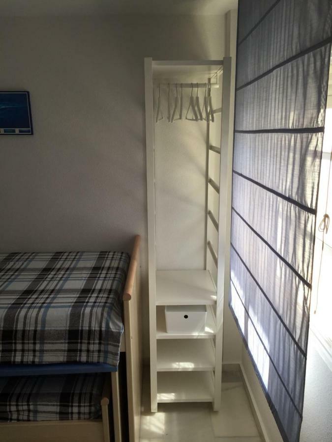 El Cortijuelo. Magnificent Triplex Terraced House With Rooftop Of 18M2, Overlooking The Sea. Parking Torremolinos Exterior photo