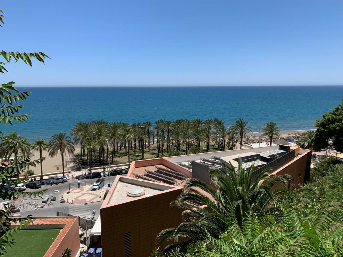 El Cortijuelo. Magnificent Triplex Terraced House With Rooftop Of 18M2, Overlooking The Sea. Parking Torremolinos Exterior photo